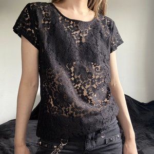 Forever 21 Black Lace T-Shirt - Small